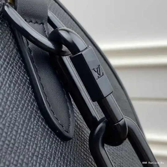 AAA Pruses Bags VUITTON MESSEANGER BAG LOUIS 0604